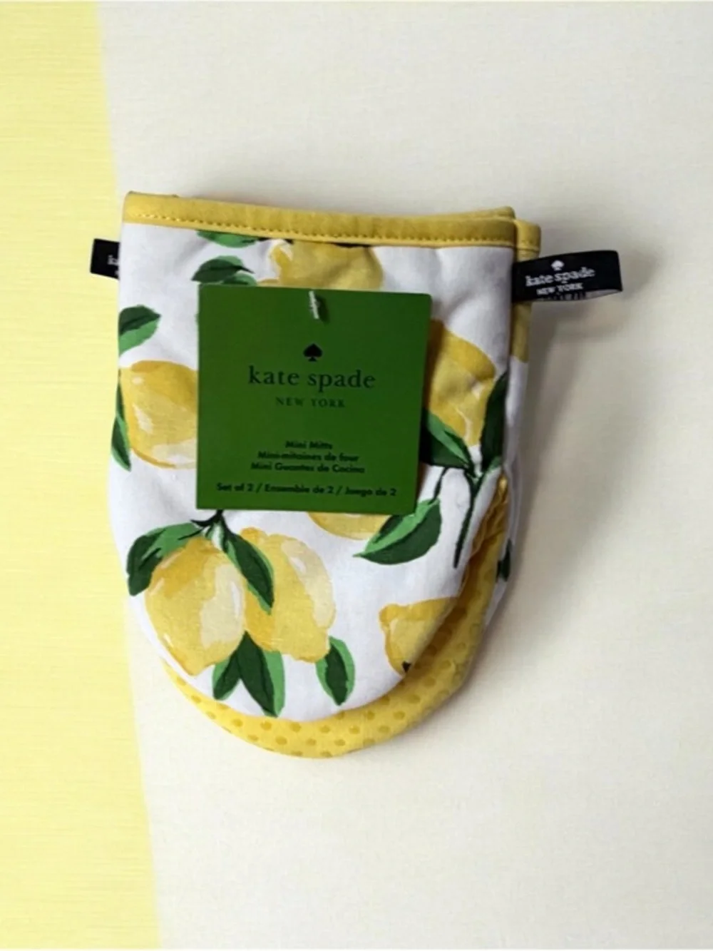 kate spade lemon print mini oven mitts - yellow & green